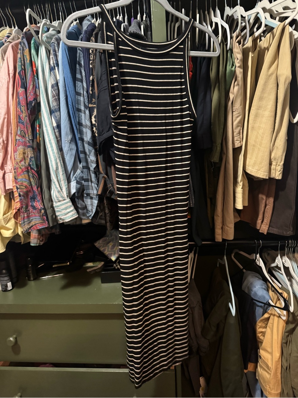 Sleeveless racerback Black & White Striped Abercrombie Midi Dress
